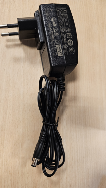 200 x Power Adapter 5V 2,4A 12W Universele Voeding DSA-13PFCA-05